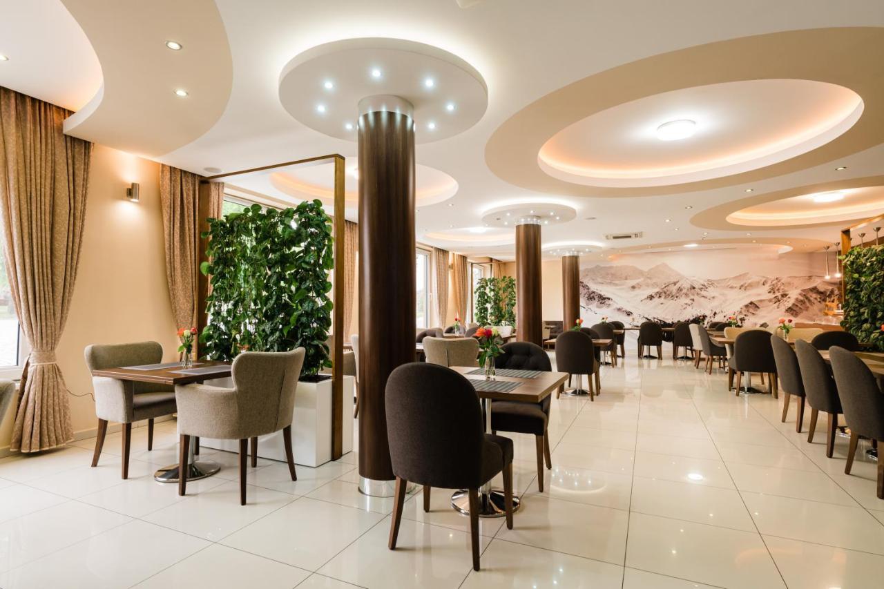 Hotel Menhard 외부 사진