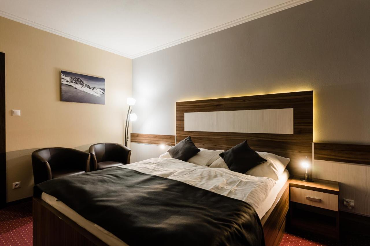 Hotel Menhard 외부 사진